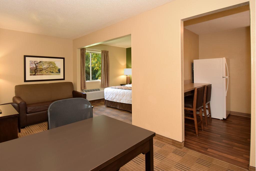 Extended Stay America Suites - Raleigh - Research Triangle Park - Hwy 54 Durham Dış mekan fotoğraf